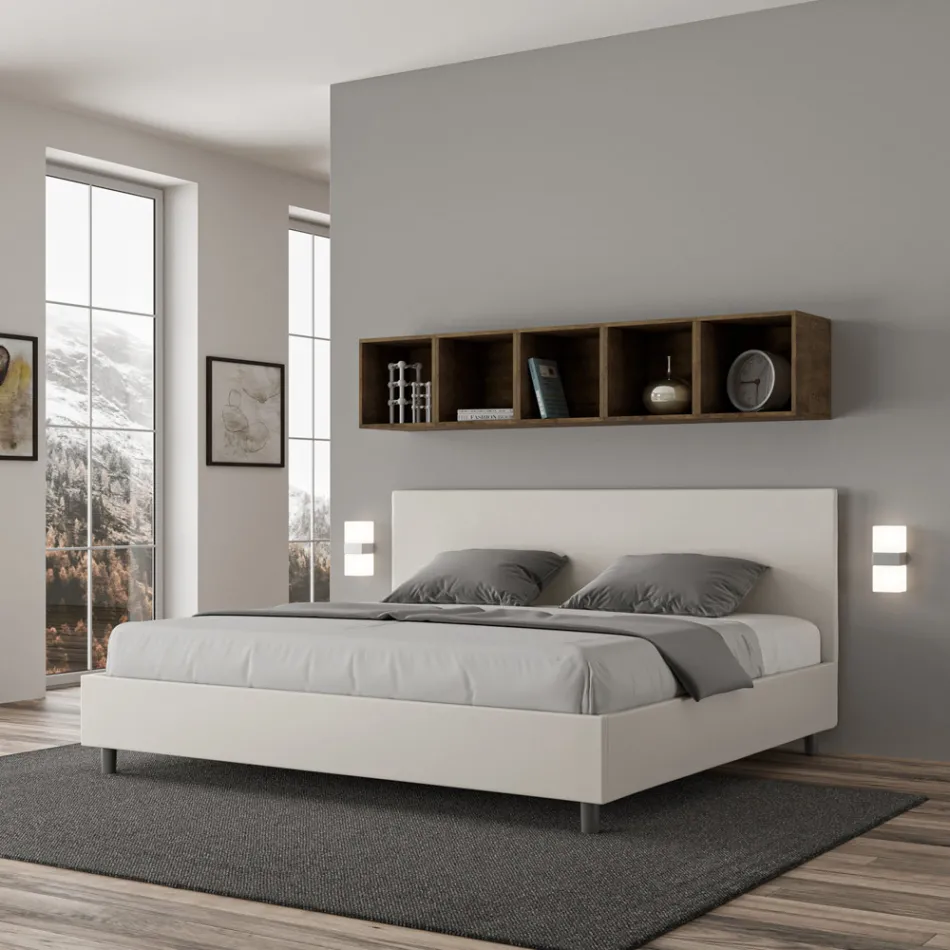 Cama doble de 200x200 cm con cabecero de piel sintética, fabricada en Italia - Pallone Viadurini