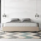 Cama doble de 200x200 cm tapizada en piel sintética, fabricada en Italia - Athlete Viadurini