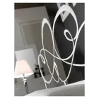 Cama doble con pie de cama, colchón y 2 mesitas de noche a juego - Nebbia Viadurini