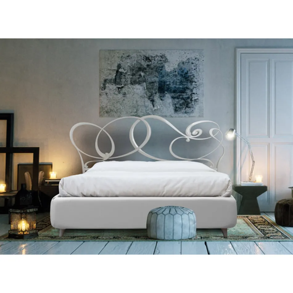 Cama doble con cabecero de hierro y estructura acolchada Made in Italy - Kenzo Viadurini