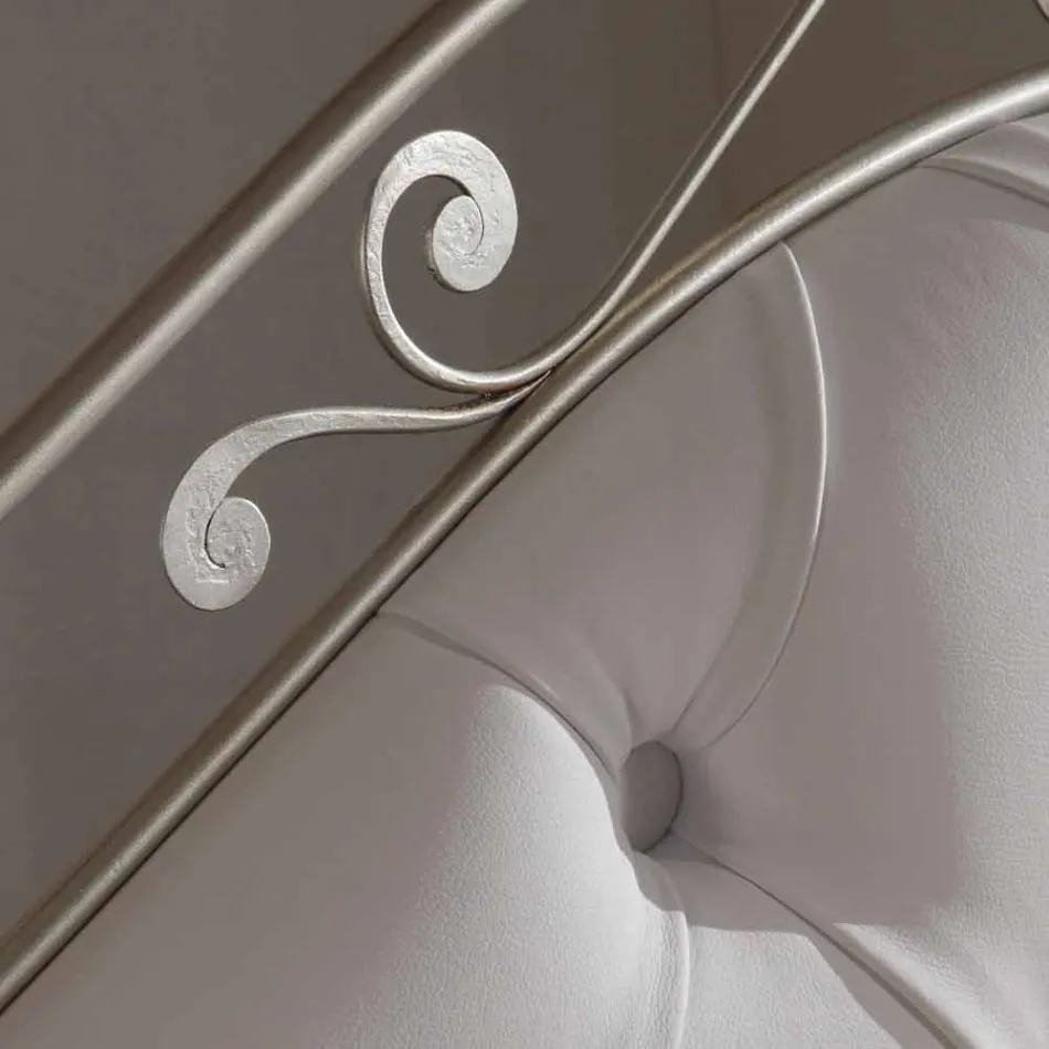 Tapizados a mano cama doble en hierro sólido Gracie Viadurini