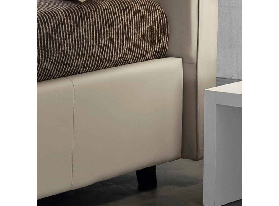 cama doble en la imitación de cuero con la caja de alcanzar un máximo de 160x190 / 200 cm Mia Viadurini