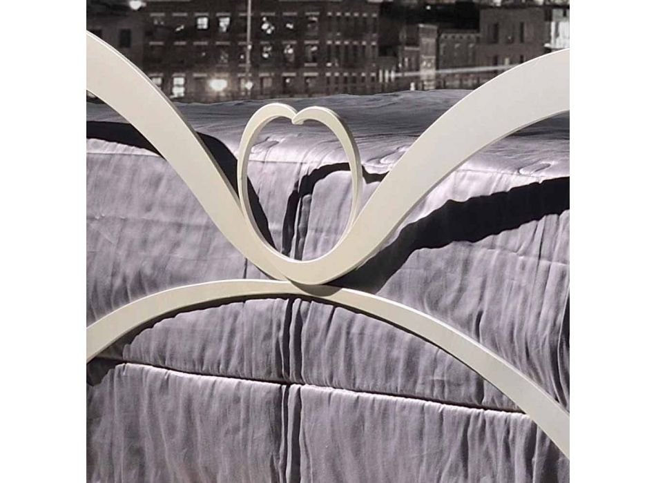 cama doble tapizada con cristales de hierro Kimberly Viadurini