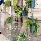 Librería para salón en vidrio extraclaro con o sin cajones Made in Italy - Linzy Viadurini