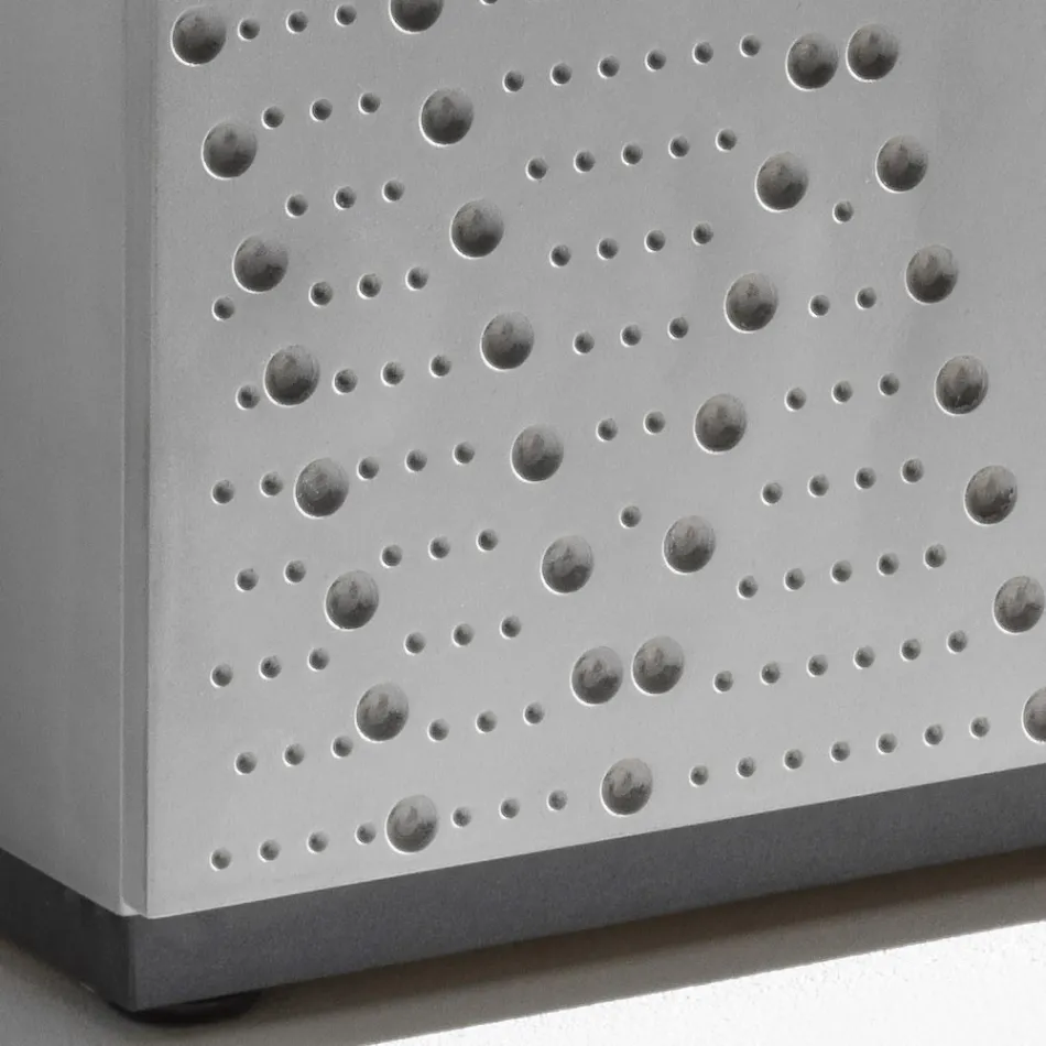 Aparador con 3 puertas y 3 estantes interiores, decoración de aluminio fundido - Scorpion Viadurini