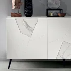 Aparador con 3 puertas de MDF lacado con inserciones de cristal efecto mármol y pantógrafo - Danila Viadurini