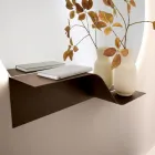 Estantería de pared metálica ondulada Nimea en tres acabados de color. Viadurini