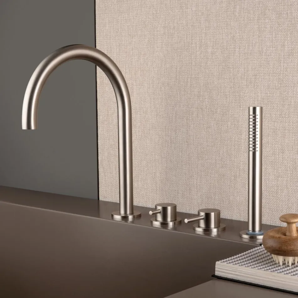 Mezclador de bañera de 4 orificios con caño de acero AISI 316L - Artigli Viadurini