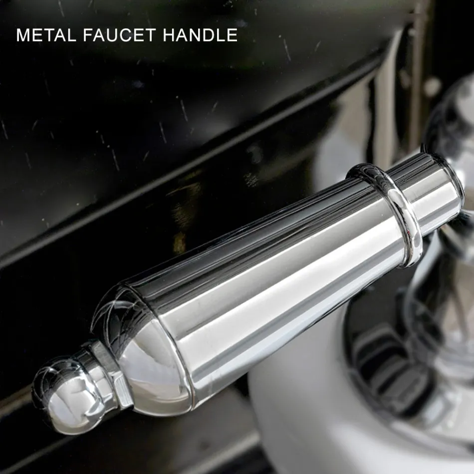 Mezclador de lavabo hecho a mano de latón con palanca estilo clásico - Noriana Viadurini