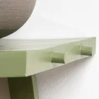 Mueble de baño independiente con acabado en teca y estante verde grande - Raomi Viadurini