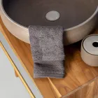 Mueble de Baño Independiente en Teca Natural con Soporte Color Gris - Gatien Viadurini