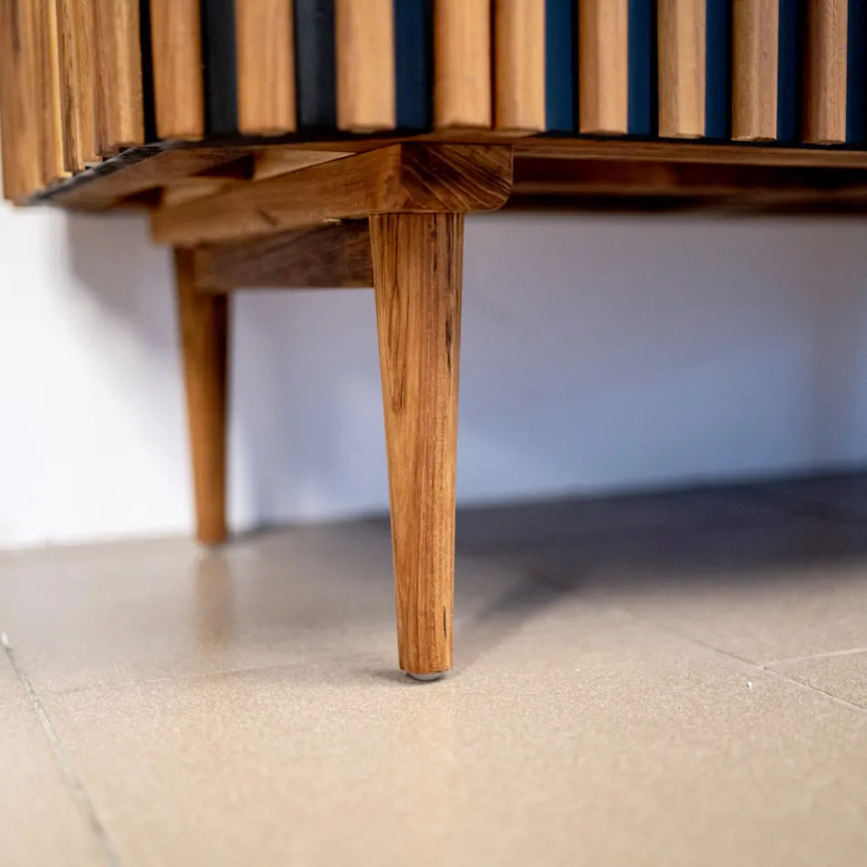 Mueble de baño hecho a mano de teca maciza y caoba - Heliconia Viadurini