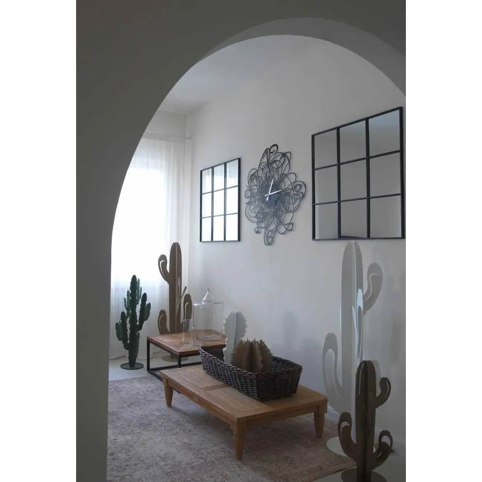 Reloj de pared de diseño moderno en hierro negro o blanco hecho en Italia - Baldo Viadurini