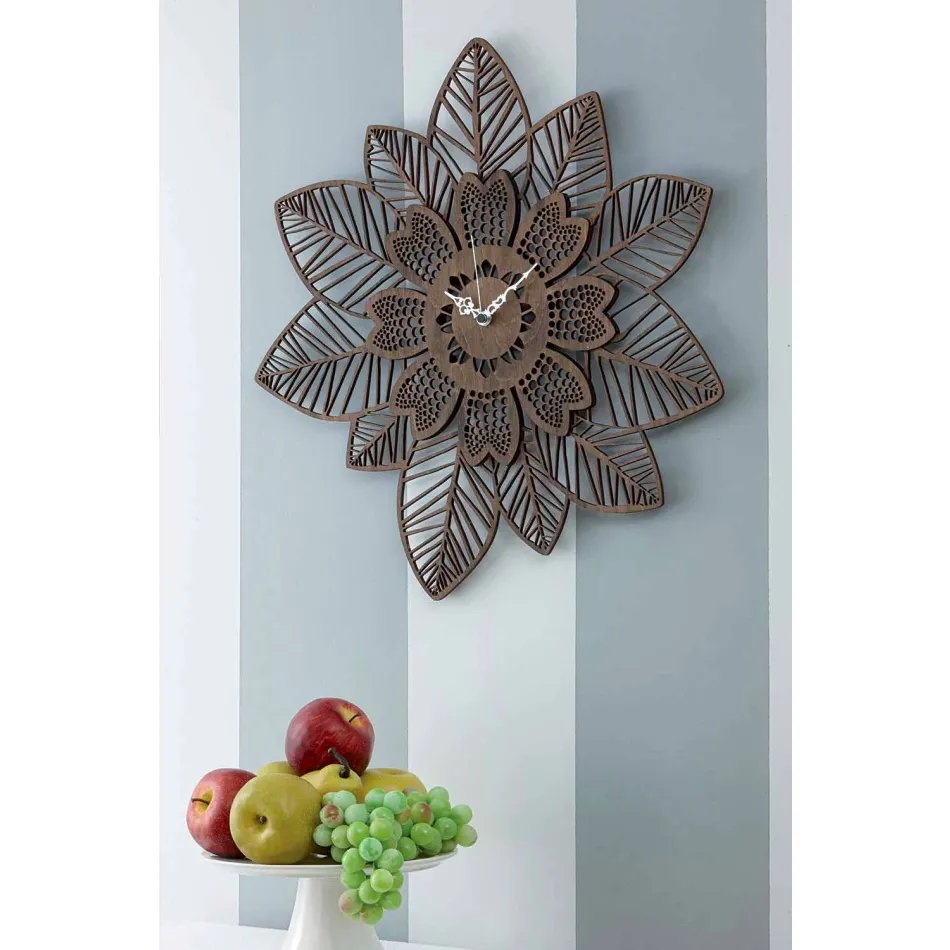 Reloj de pared en madera clara u oscura con un diseño floral moderno - Aquilegia Viadurini