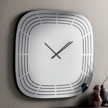 Reloj de pared Cesira con cristal espejado y grabados láser, fabricado en Italia. Viadurini