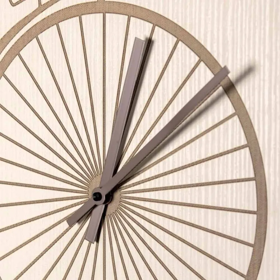 Reloj de pared de madera de diseño redondo con decoraciones en 2 acabados - Byko Viadurini