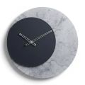 Reloj de pared redondo Elara de 50 cm en metacrilato impreso, fabricado en Italia.