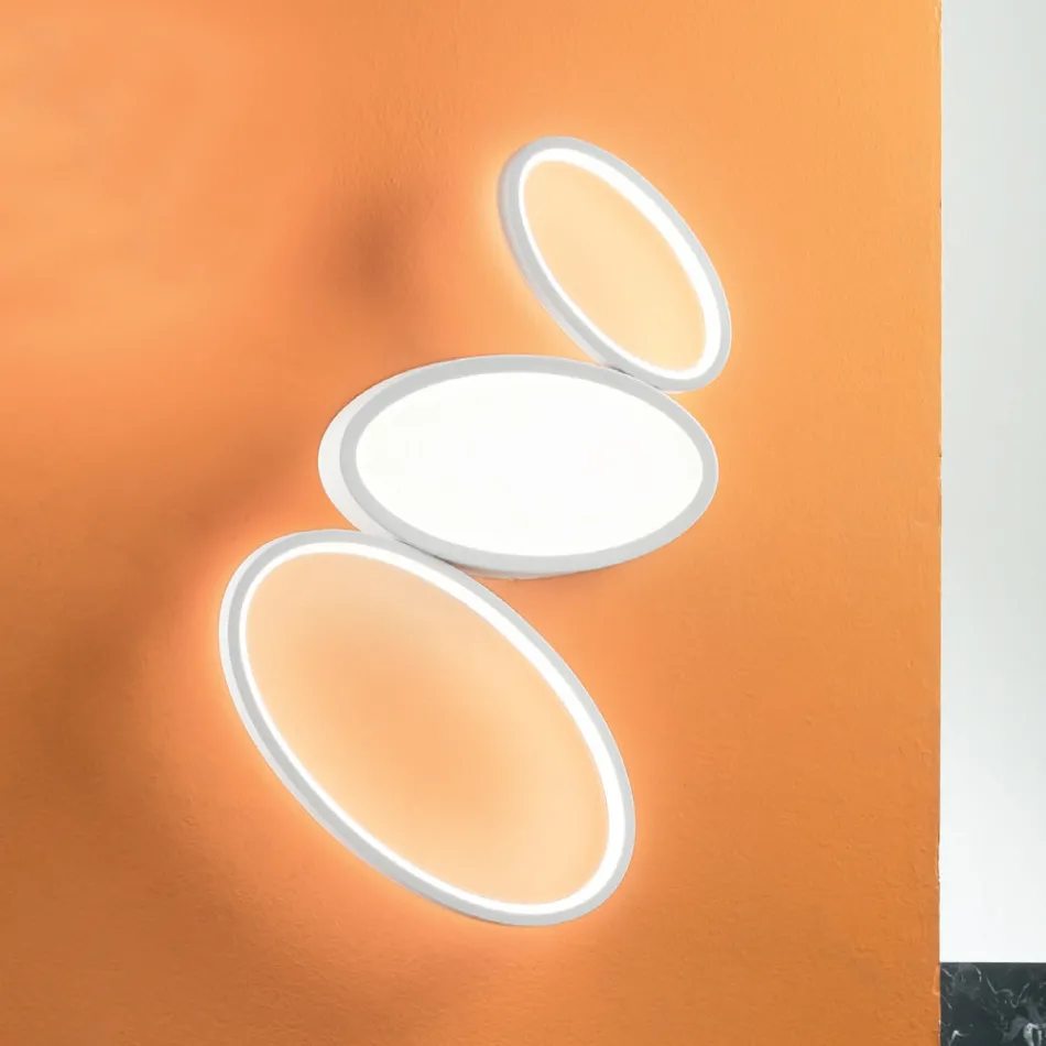 Lámpara de techo LED moderna regulable en metal blanco o dorado - Raissa Viadurini