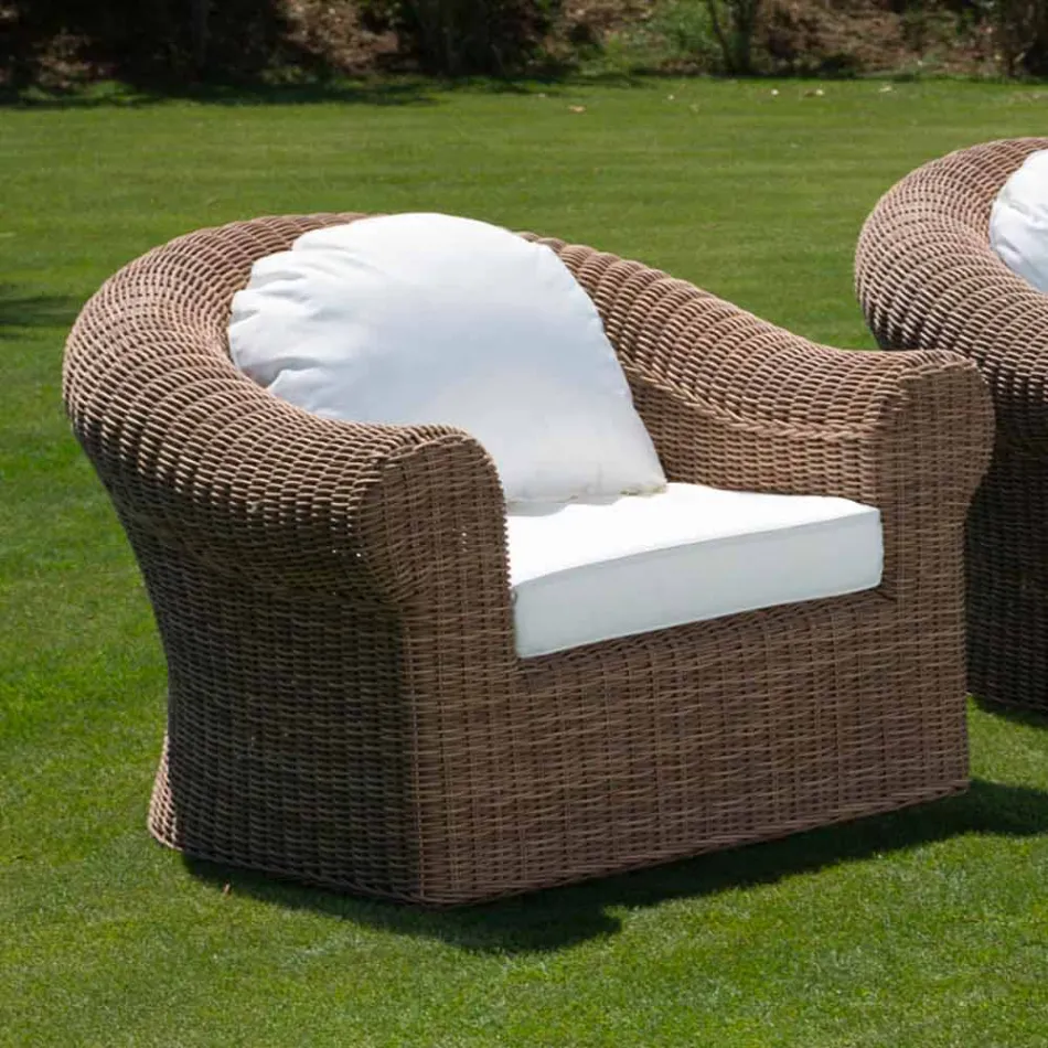 Sillón para exterior en ratán sintético tejido y tela blanca o cruda - Yves Viadurini