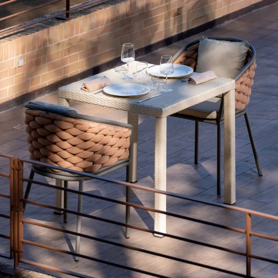 Sillón de exterior en aluminio y tejido Olefil tejido a mano - Reda Viadurini