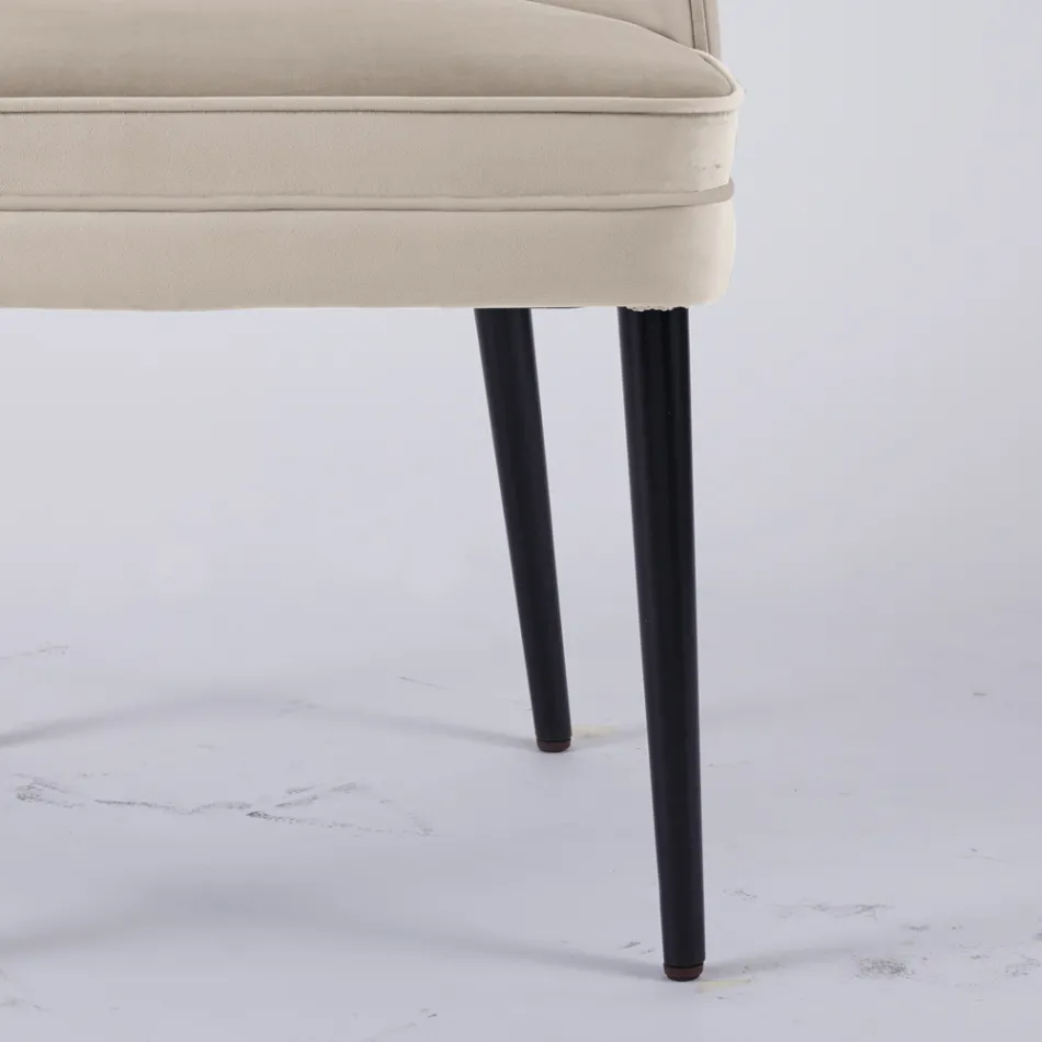 Sillón de salón en diferentes tejidos con carcasa de madera - Edgar Viadurini