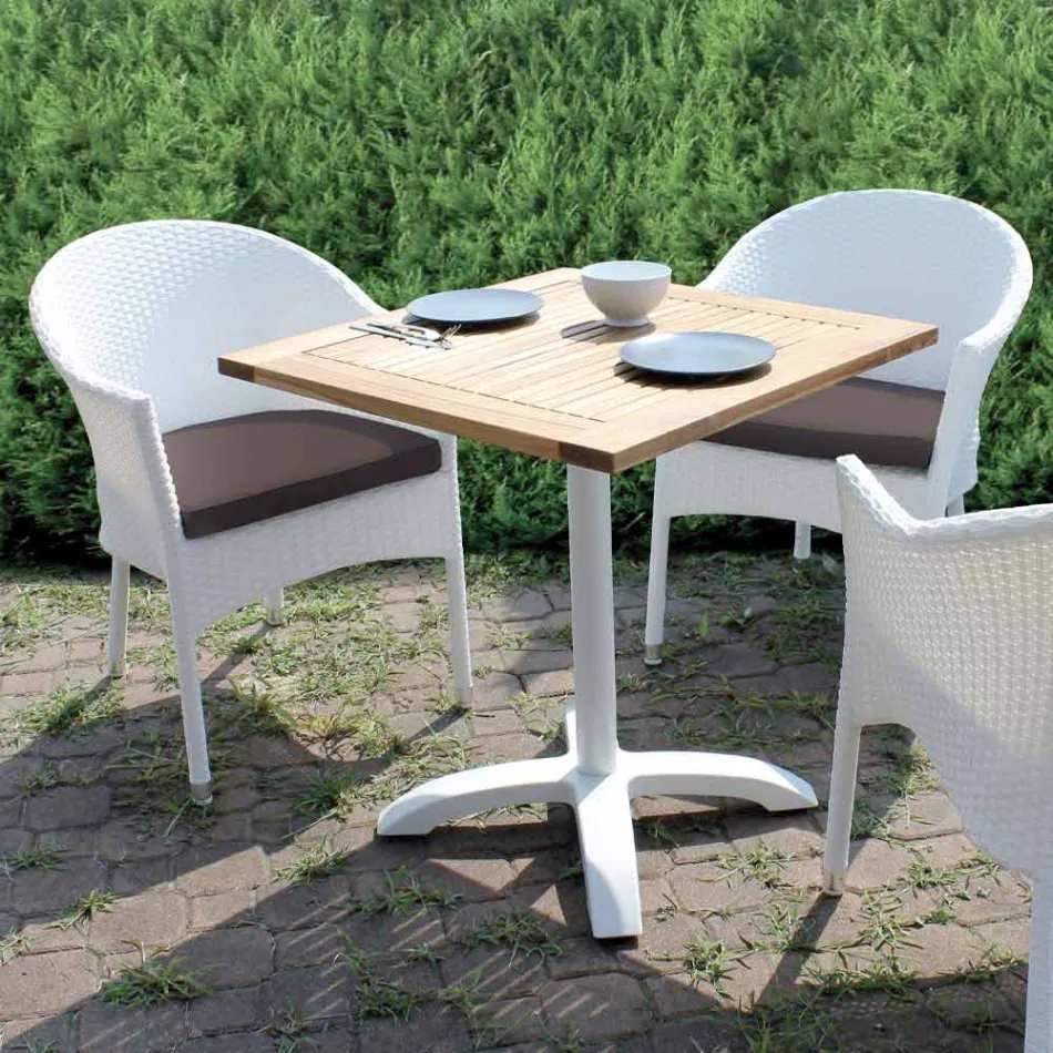 Silla apilable de aluminio revestida de mimbre blanco - Bruma Viadurini