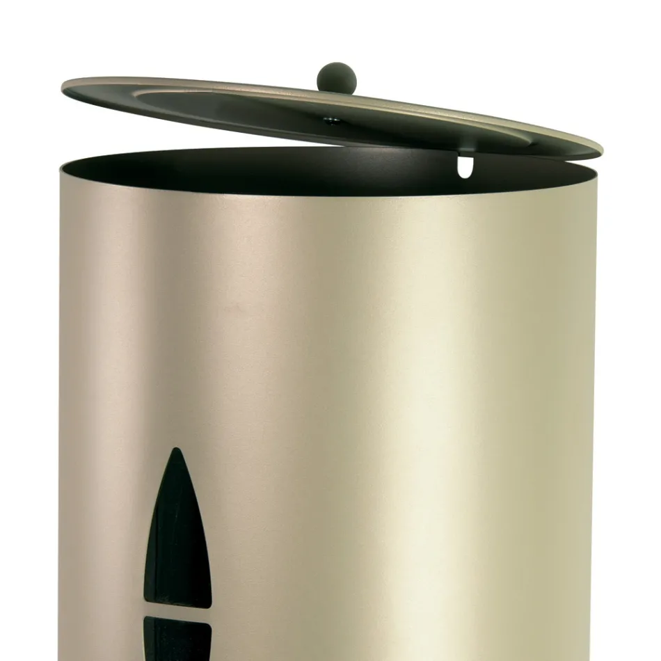 Porta pellets con tapa, escoba y pala Made in Italy - Cacatua Viadurini