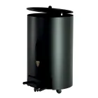 Porta pellets con tapa, escoba y pala Made in Italy - Cacatua Viadurini