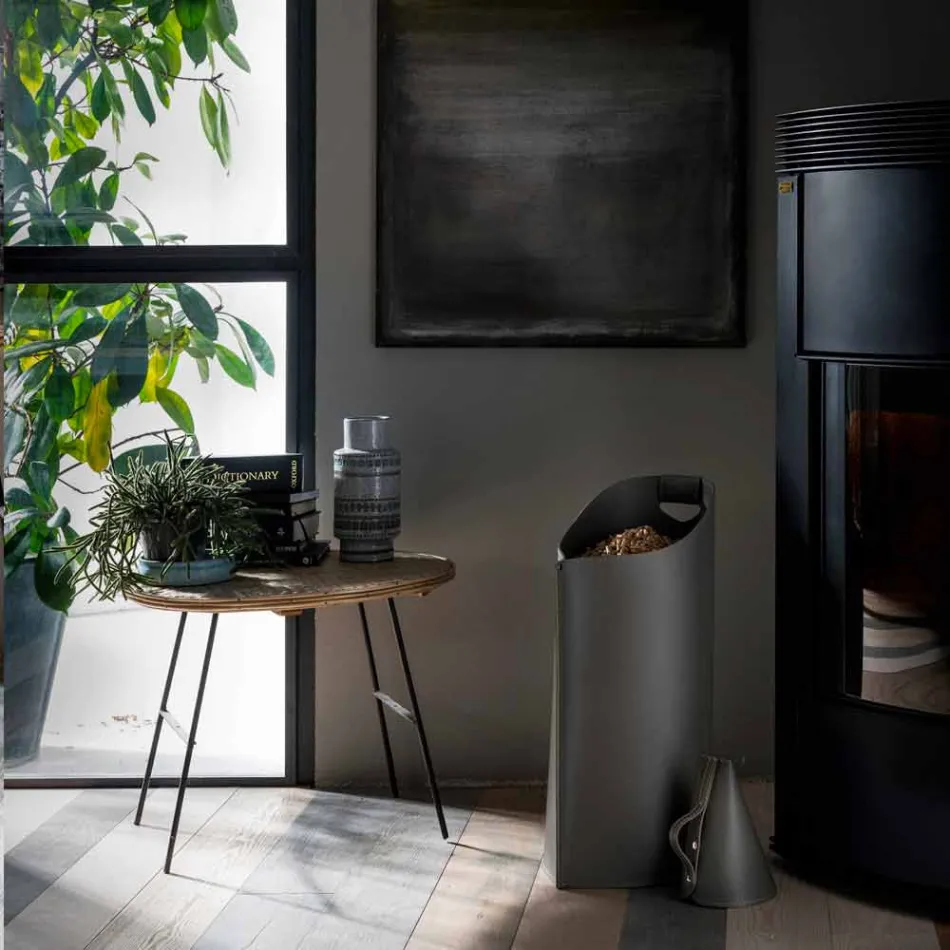 Soporte para pellets con sessir interno en cuero negro de diseño Sapir Viadurini