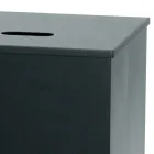 Porta pellets cuadrado de acero pintado de negro y ruedas Made in Italy - Parrot Viadurini