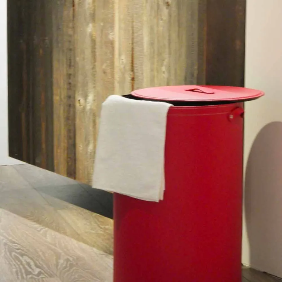 Cesto de ropa cilíndrico en piel regenerada a mano Roby. Viadurini