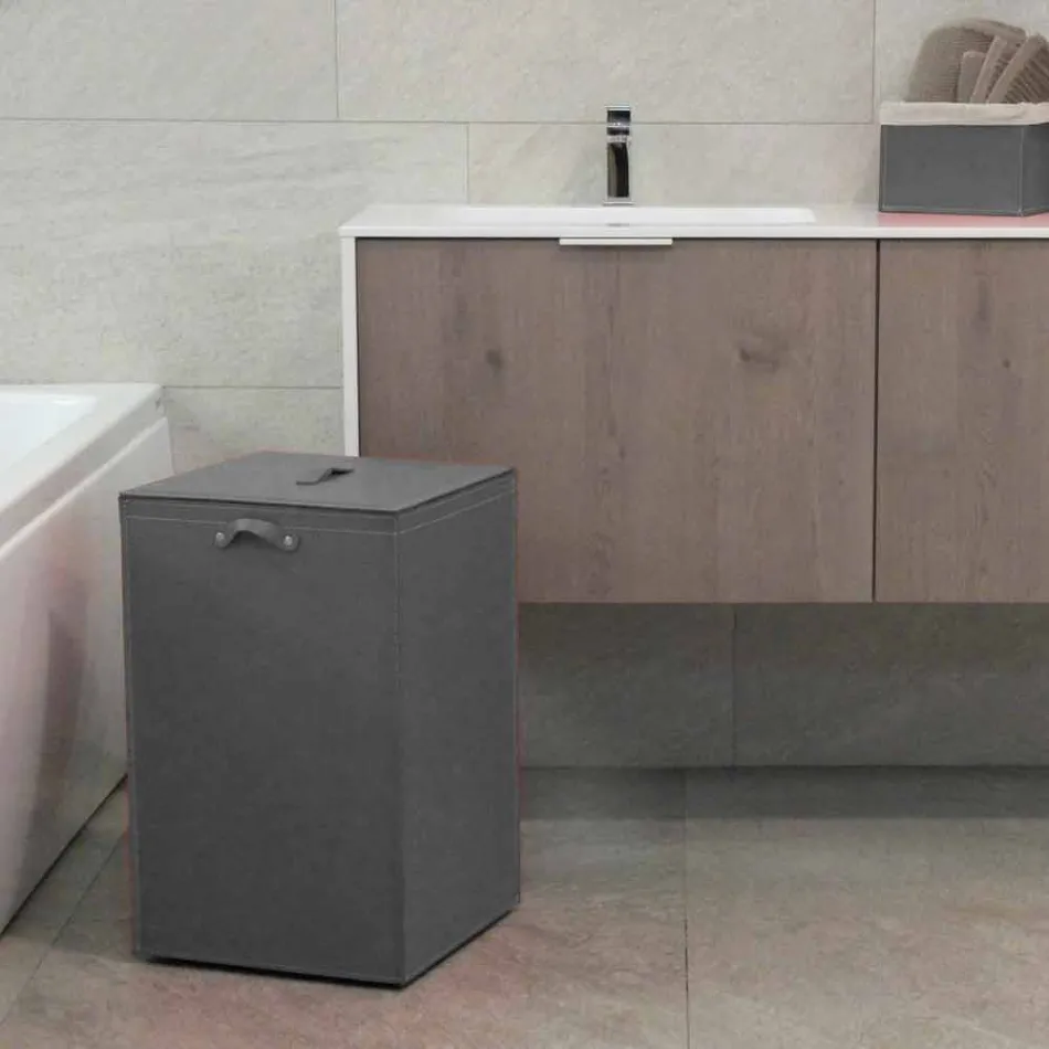 Cesto para la ropa de cuero con base cuadrada David, hecho en Italia. Viadurini