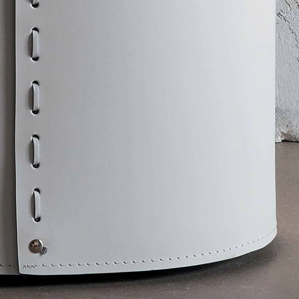 Lavadero ovalado en piel regenerada Riky fabricado en Italia. Viadurini