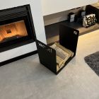 Soporte de madera moderno en diseño minimalista de acero negro con grabado - Altano Viadurini