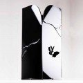 Paragüero de plexiglás negro con grabados y decoraciones en 3D, diseño moderno - Farfo