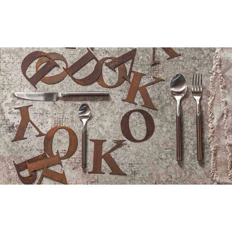 Cubiertos de acero satinado de 24 piezas de diseño italiano artesanal - Damerino Viadurini