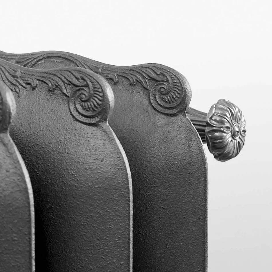 radiador hidráulico retro hierro fundido en 3 columnas por Tiffany Scirocco H Viadurini