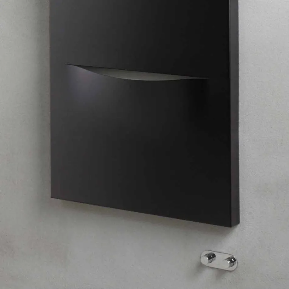 Radiador hidráulico vertical de diseño moderno de acero de hasta 850 W - Corte Viadurini