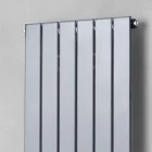 Radiador de diseño eléctrico Diseño de pared vertical 1000 W - Picchio Viadurini