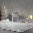 Mezclador de diseño moderno para lavabo con 3 orificios de metal Alto 15 cm - Pinto Viadurini