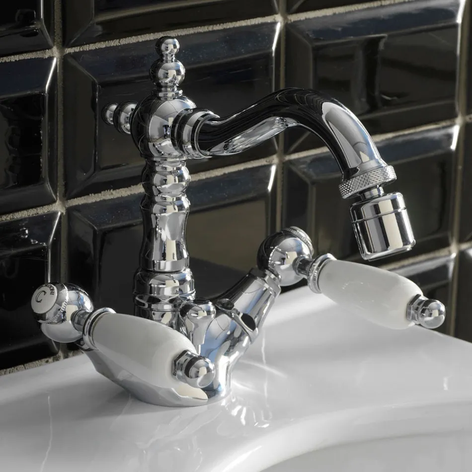 Grifo para bidé clásico de un solo orificio con palancas de latón hechas a mano - Noriana Viadurini