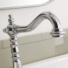 Grifo para lavabo electrónico de un orificio estilo clásico en latón - Noriana Viadurini