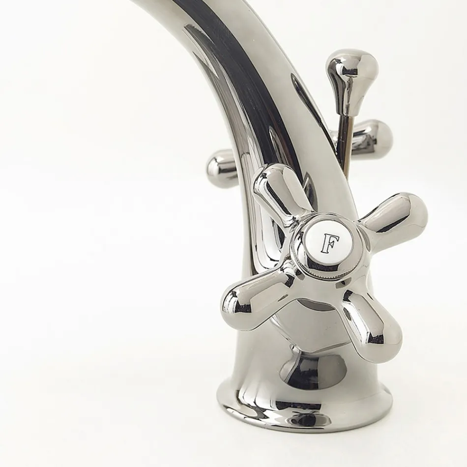 Grifo para lavabo de baño de un orificio en latón con desagüe estilo clásico - Ercolina Viadurini