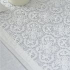 Camino de mesa blanco con bordado de encaje de ganchillo y borde de mezcla de algodón - Giangi Viadurini