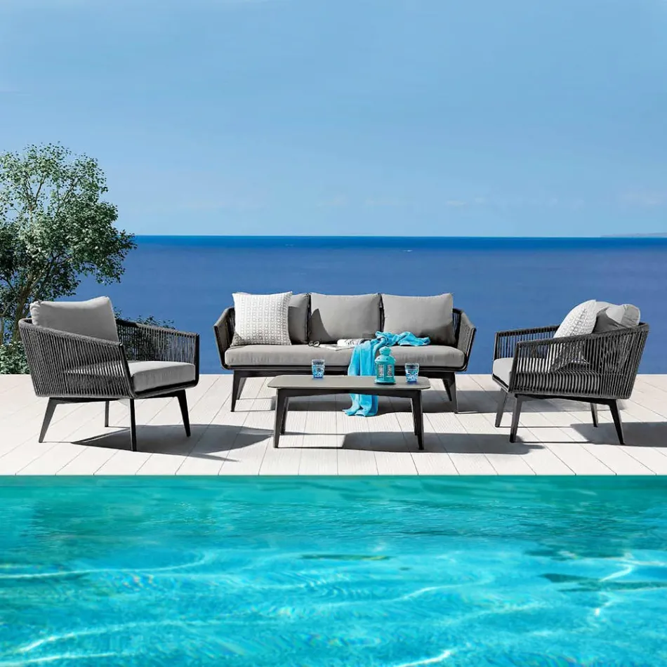 Sala de estar compuesta por sofá de 2 o 3 plazas, sillones y mesa de centro - Elios Viadurini