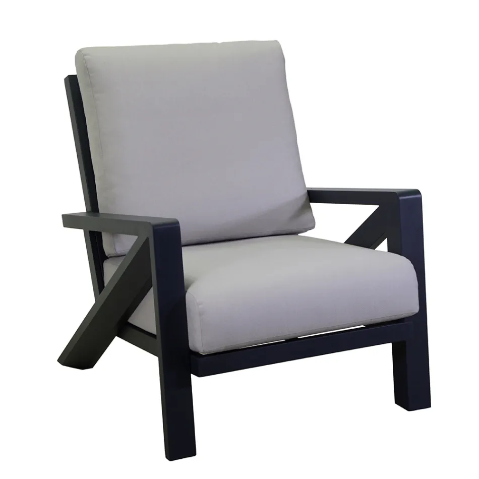 Salón compuesto por sofá, mesa de centro y sillones con reposapiés - Tablón de anuncios Viadurini