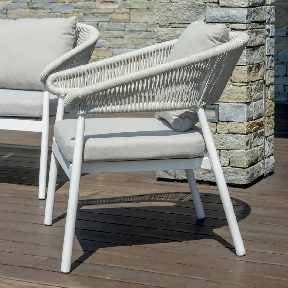 Salón de exterior con cojines redondeados y reposabrazos - Zenith Viadurini