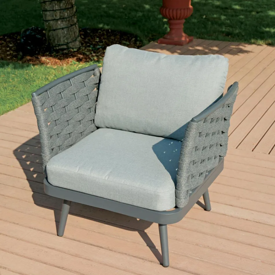 Salón de exterior con mesa de centro de aluminio en diferentes colores - Harmony Viadurini