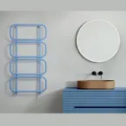 Calentador de toallas eléctrico tipo escalera en acero plano de color fabricado en Italia - Cadena Viadurini