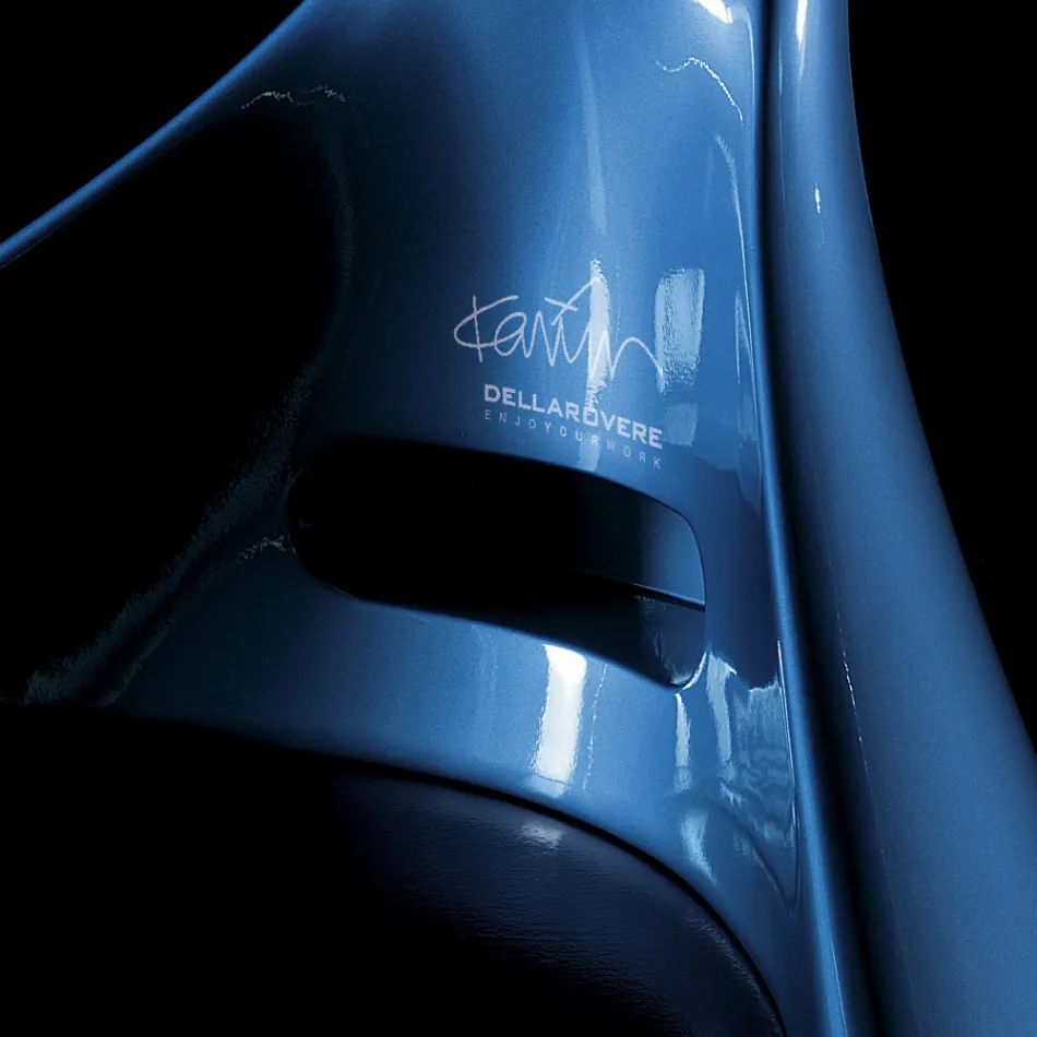 Escritorio Karim Rashid en resina - Smania Viadurini